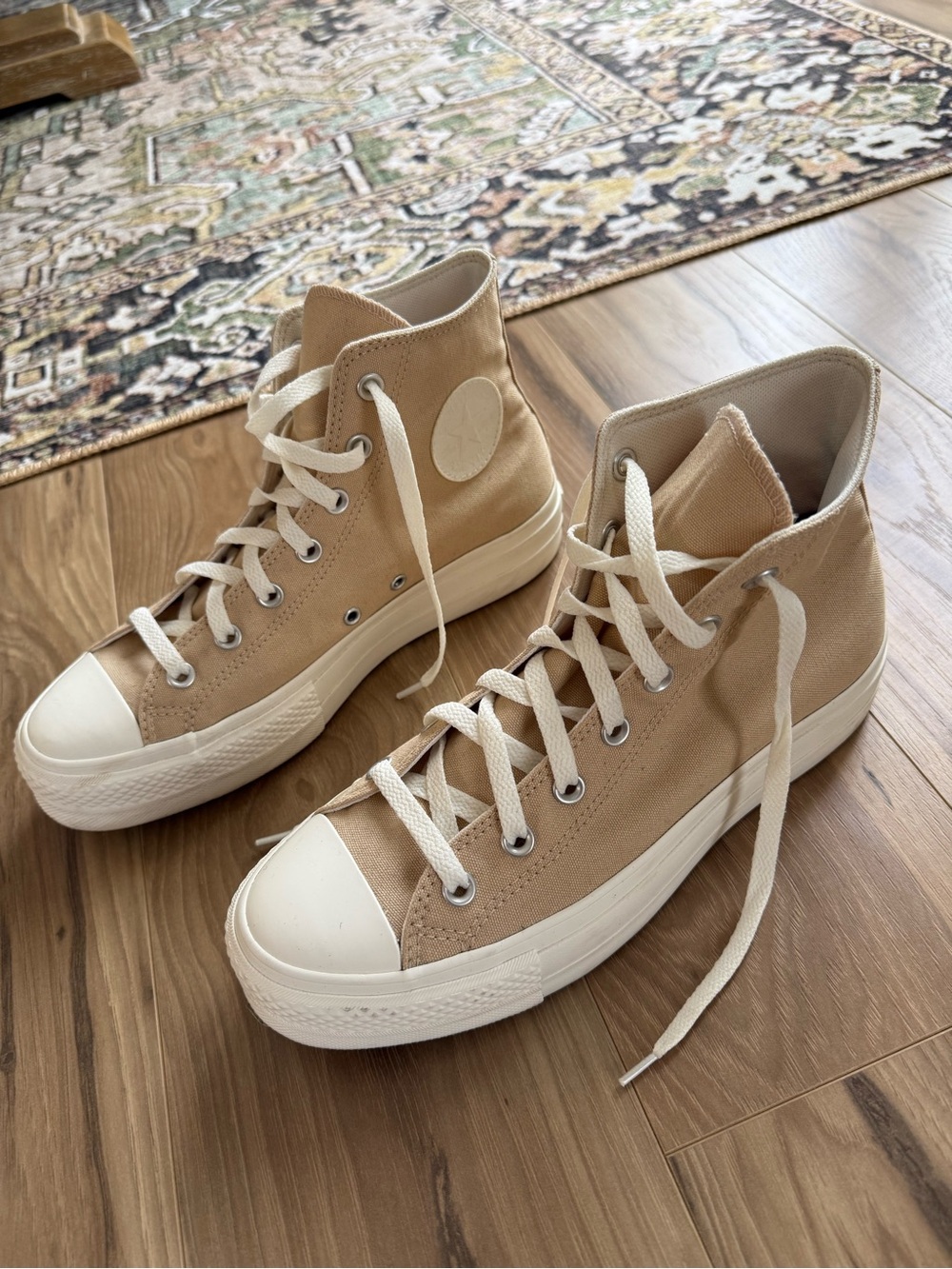 Converse Platform Almond Beige Canvas High-Top Sneakers (women’s size 9.5)